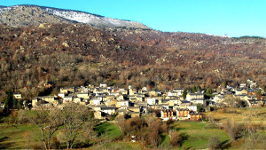 Vue du village de Dorres